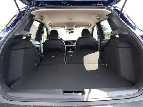 New 2025 Nissan Kicks SR image 9