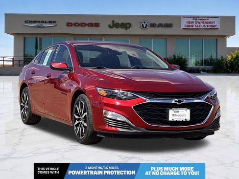 Used 2024 Chevrolet Malibu RS FWD image 1