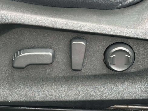Used 2023 Subaru Forester Premium AWD/4WD image 15