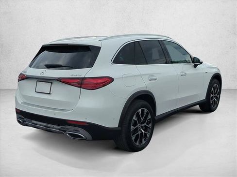 Certified 2025 Mercedes-Benz GLC 350e 4MATIC image 8