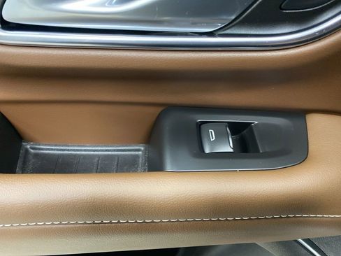 Used 2022 Chevrolet Tahoe High Country image 41