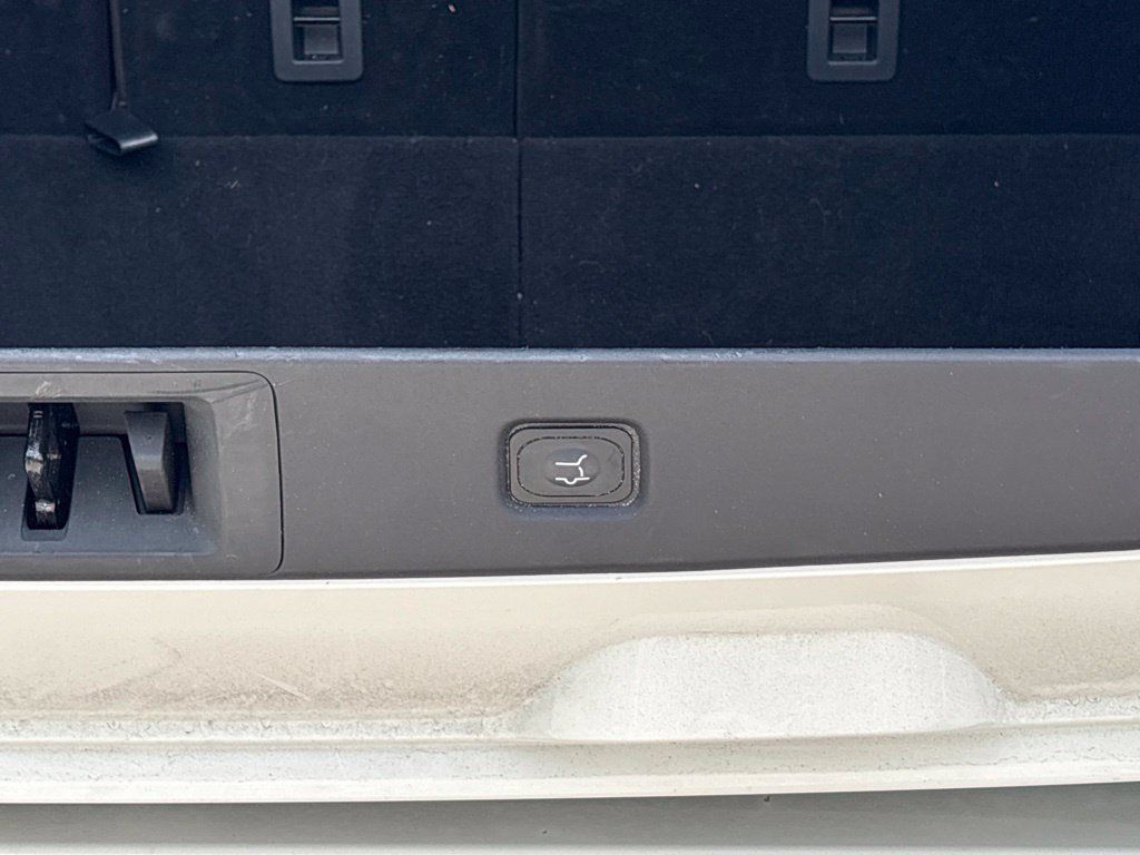 Used 2025 Ford Expedition King Ranch AWD/4WD image 16