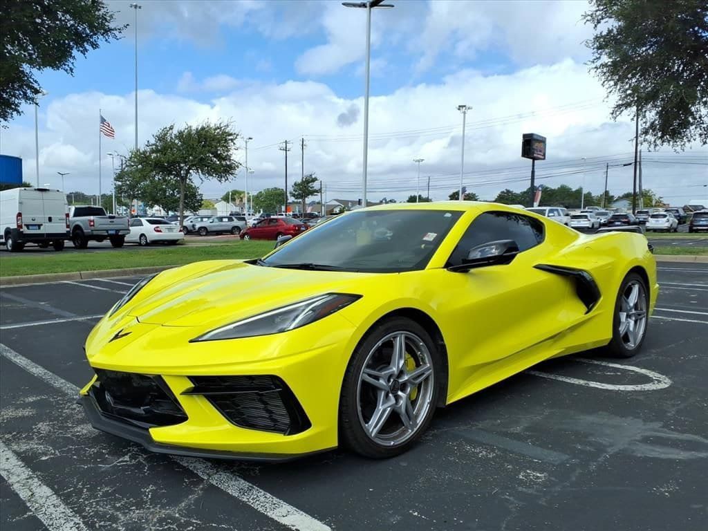 Used 2020 Chevrolet Corvette Stingray Premium Cpe w/ 3LT Preferred Equipment Group RWD image 12