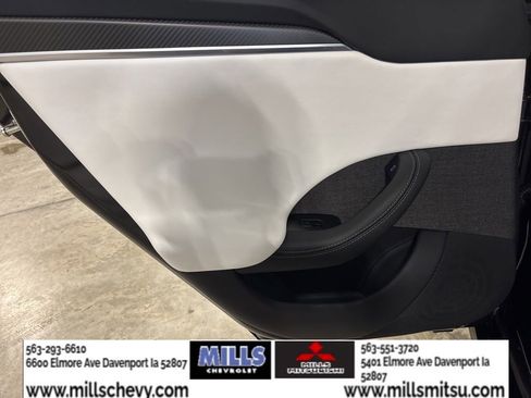 Used 2023 Tesla Model S Plaid image 11