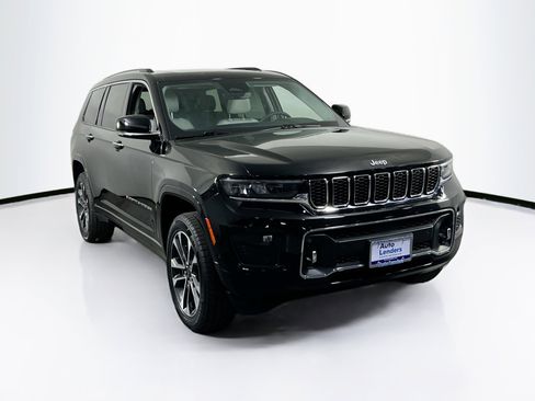 Used 2023 Jeep Grand Cherokee L Overland AWD/4WD image 3
