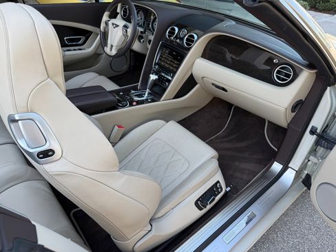 Used 2015 Bentley Continental GT image 27