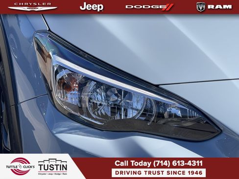 Used 2020 Subaru Crosstrek 2.0i Premium w/ Moonroof Package 1 AWD/4WD image 7
