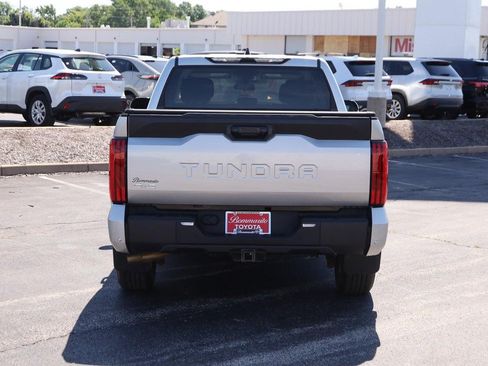 Used 2023 Toyota Tundra SR5 w/ SR5 Convenience Package AWD/4WD image 7