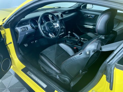 Used 2017 Ford Mustang GT Premium RWD image 13