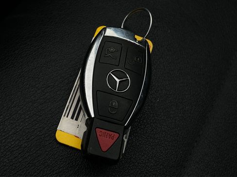 Used 2014 Mercedes-Benz E 350 Cabriolet image 36