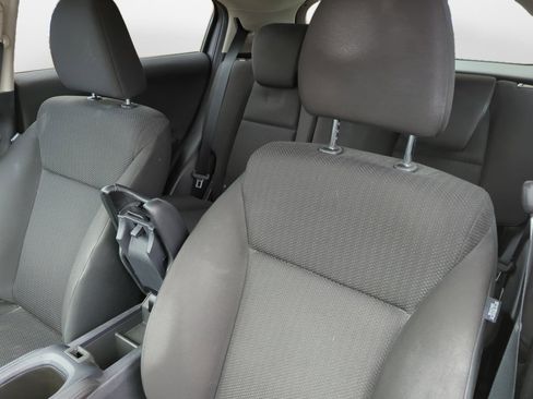 Used 2018 Honda HR-V EX image 13