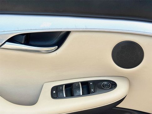 Used 2020 INFINITI QX50 Luxe FWD image 17