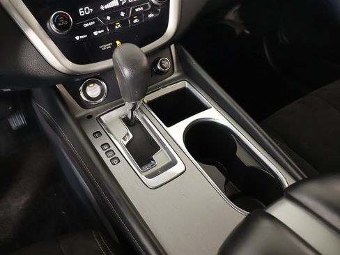 Used 2019 Nissan Murano S FWD image 7