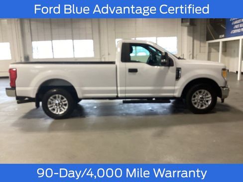Certified 2017 Ford F250 XLT w/ XLT Value Package image 8