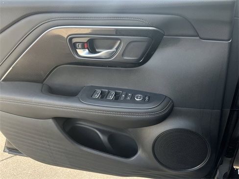 Used 2025 Acura ADX AWD image 26