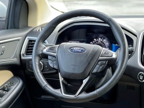 Used 2022 Ford Edge SEL image 31