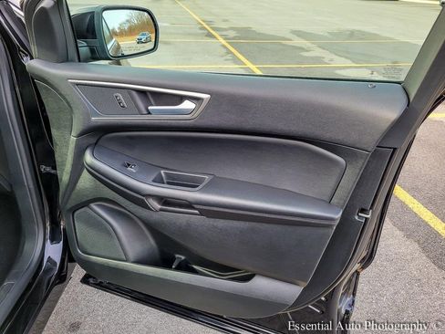 Used 2023 Ford Edge SEL image 29