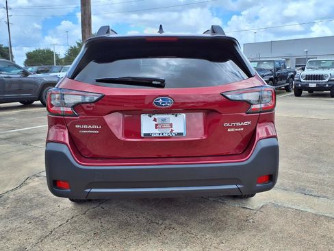 Certified 2025 Subaru Outback Premium AWD/4WD image 23