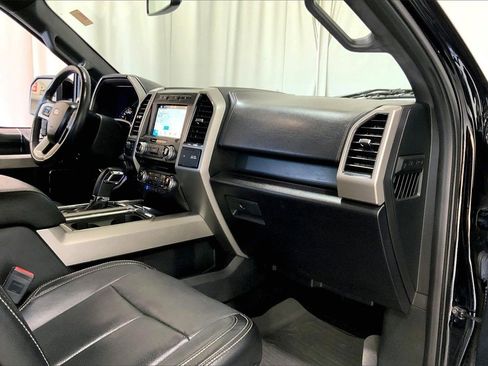 Used 2018 Ford F150 Lariat w/ Equipment Group 502A Luxury image 28