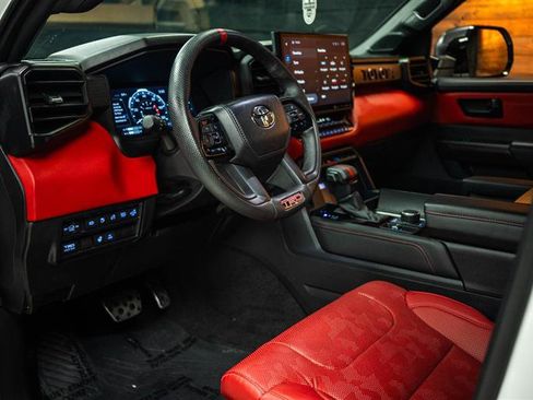 Used 2024 Toyota Sequoia TRD Pro AWD/4WD image 9