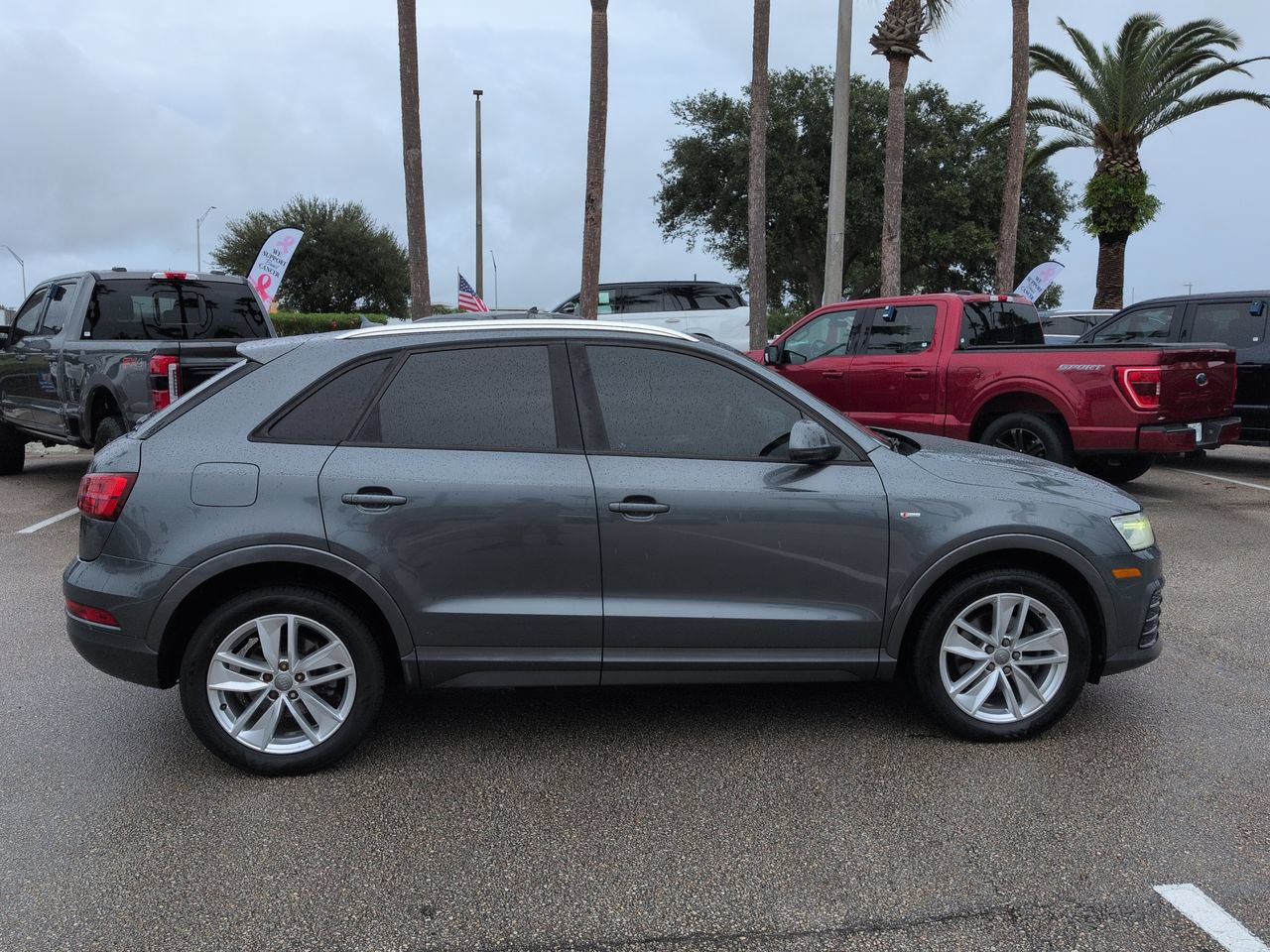 Used 2018 Audi Q3 2.0T Premium FWD image 3