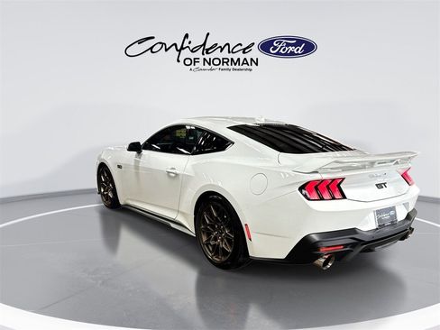 Used 2025 Ford Mustang GT Premium w/ GT Performance Package image 6
