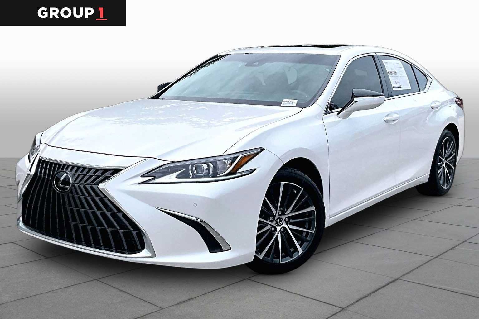 Used 2025 Lexus ES 350 w/ Premium Package FWD image 1