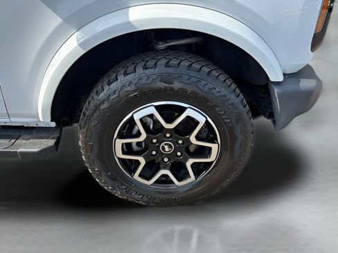 Used 2022 Ford Bronco Outer Banks AWD/4WD image 28