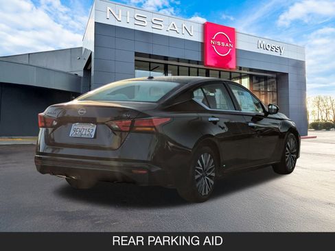 Certified 2023 Nissan Altima 2.5 SV image 6