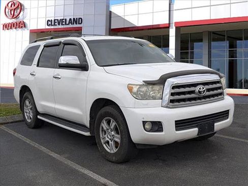 Used 2008 Toyota Sequoia Limited AWD/4WD image 2