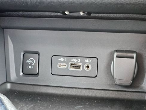 New 2025 Nissan Sentra SR w/ SR Premium Package image 22