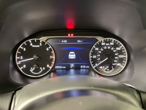 Used 2024 Nissan Altima 2.5 SV w/ SV Premium Package image 20