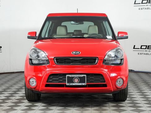 Used 2013 Kia Soul ! w/ Premium Pkg FWD image 8