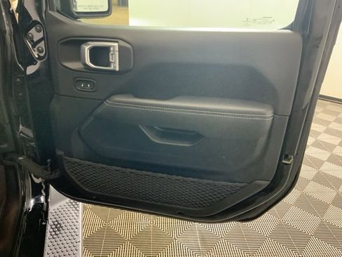 Used 2022 Jeep Wrangler Unlimited Sahara 4xe w/ Cold Weather Group image 26