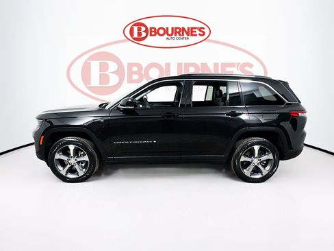 Used 2023 Jeep Grand Cherokee 4WD 4xe image 9