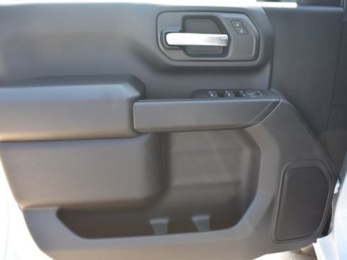 New 2026 Chevrolet Silverado 2500 Custom w/ Custom Value Package AWD/4WD image 16
