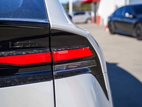 New 2026 Toyota Prius Limited image 12