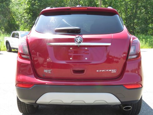 Used 2019 Buick Encore Preferred AWD/4WD image 6