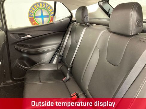 Used 2024 Buick Encore GX Sport Touring image 18