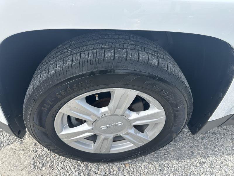 Used 2014 GMC Terrain SLE FWD image 7