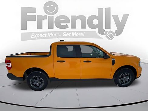 New 2026 Ford Maverick XLT w/ XLT Luxury Package FWD image 4