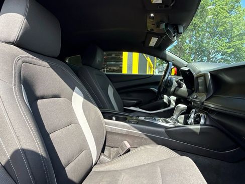 Used 2018 Chevrolet Camaro LT image 20