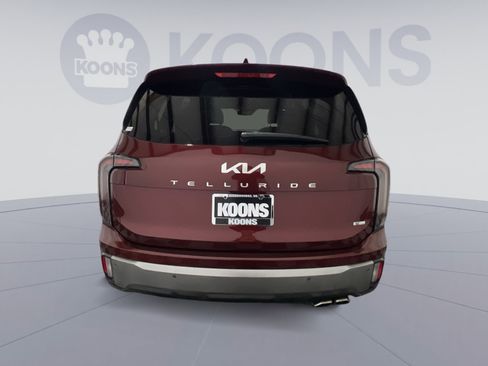Used 2023 Kia Telluride EX X-Line AWD/4WD image 10