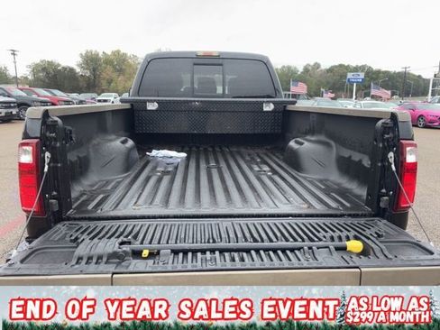 Used 2011 Ford F350 King Ranch w/ King Ranch w/Chrome Pkg image 34