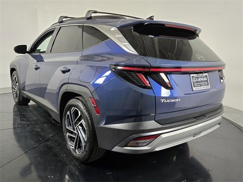 Used 2025 Hyundai Tucson Limited image 4
