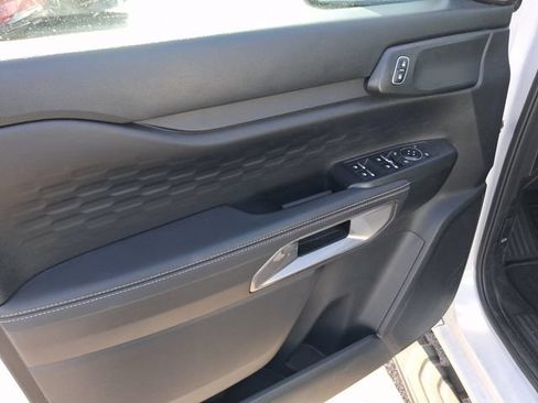 Used 2024 Ford Ranger XLT RWD image 13