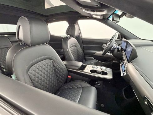 Used 2025 Genesis GV60 Performance AWD/4WD image 44