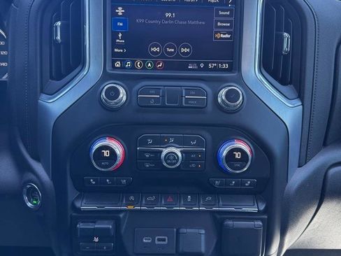 Used 2019 GMC Sierra 1500 SLT image 22