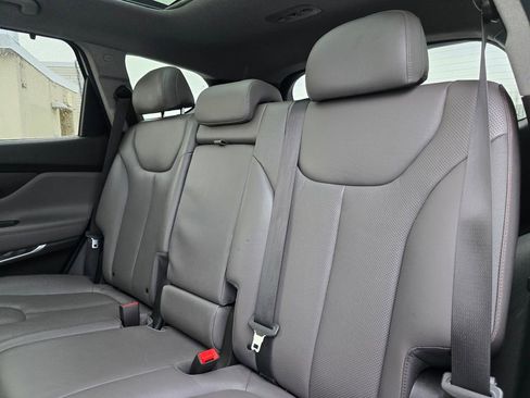 Used 2020 Hyundai Santa Fe Limited w/ Cargo Package image 19