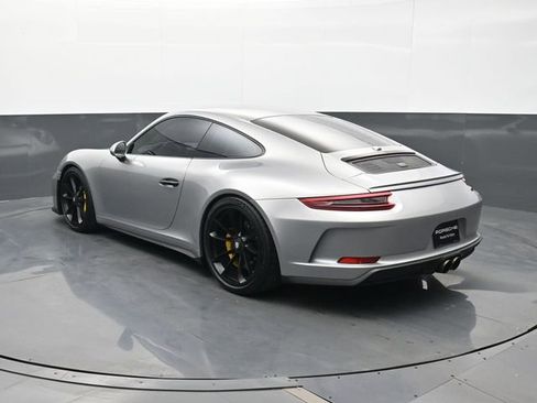 Certified 2018 Porsche 911 GT3 RWD image 3